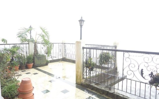 Hotel Grace Inn