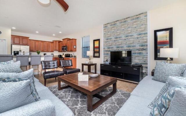 Sun Kisses 5 Bed Private Pool