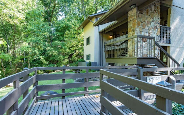 The Chalet In The Smokies