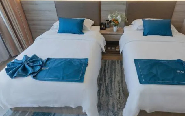 Licheng Heyi Hotel (Changsha Wuyi Square IFS International Financial Center)
