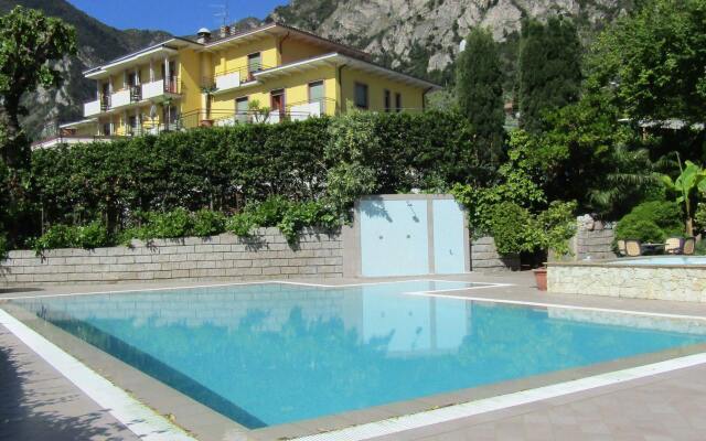 Hotel Limone