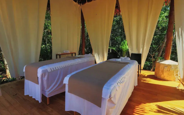 Hotel Mundo Maya Tulum