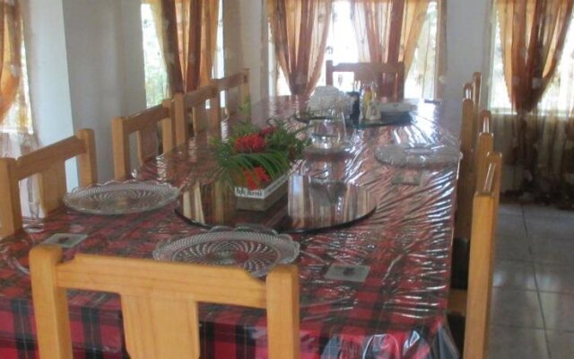 Tunas Lodge