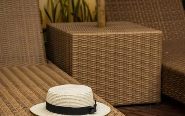 Grace Apartment Bali - A Cozy 2 Bedrooms Apartment in Sunset Road