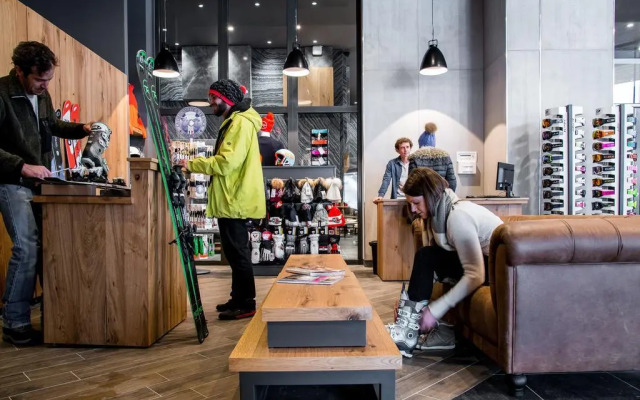 Alpina Eclectic Hotel