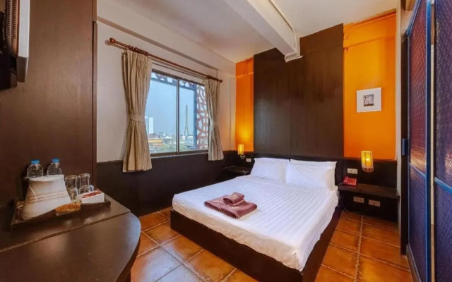 Collection O Diamond House Khaosan