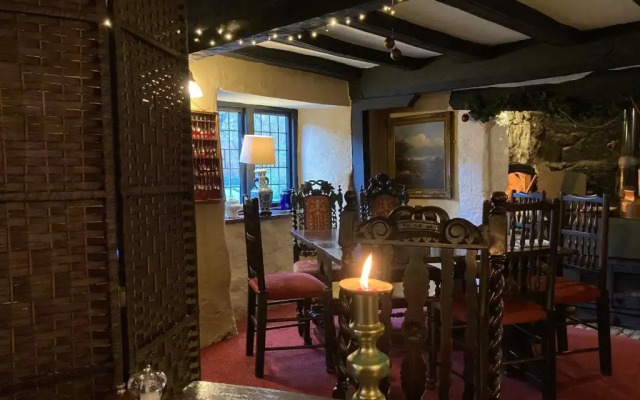 The Cridford Inn