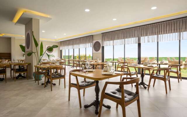 Ramada By Wyndham Cesme