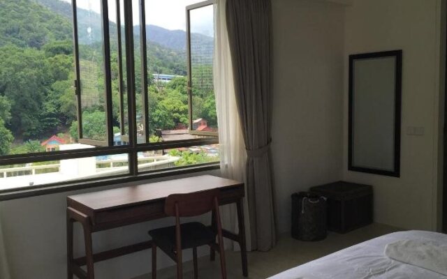 By The Sea-Panoramic Seaview Luxury Suite