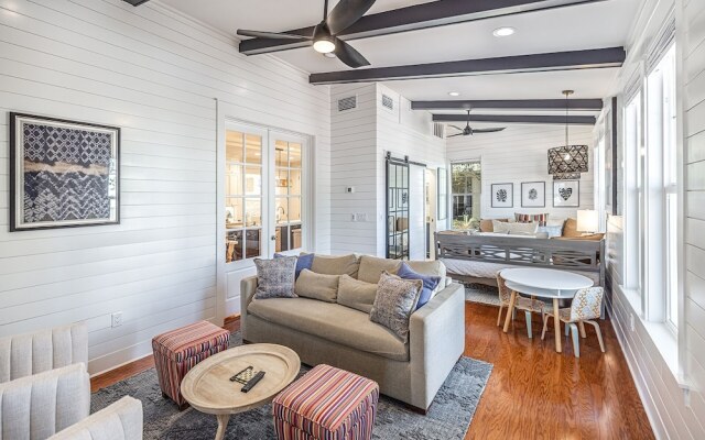 1299 Laurel Grove 3 Bedroom Home by RedAwning