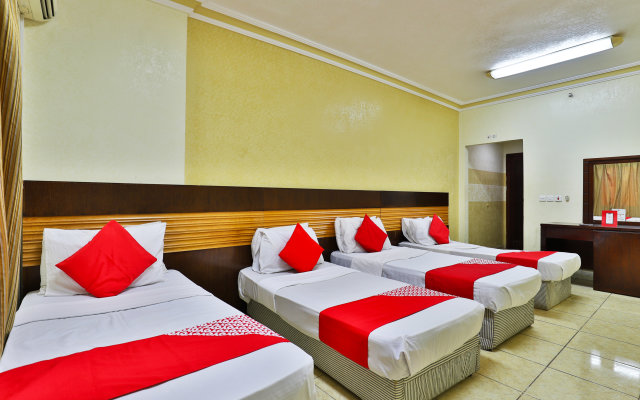 OYO 429 Hamsat Taiba Hotel