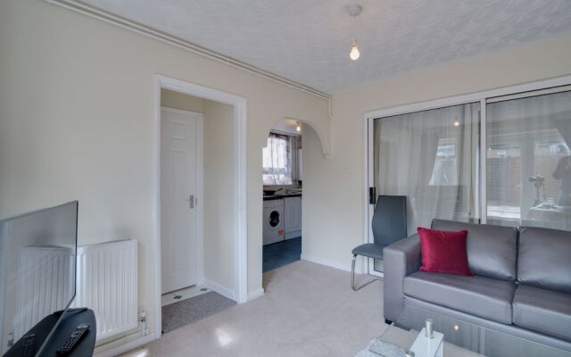 Newark House - 2 Bedroom Apartment