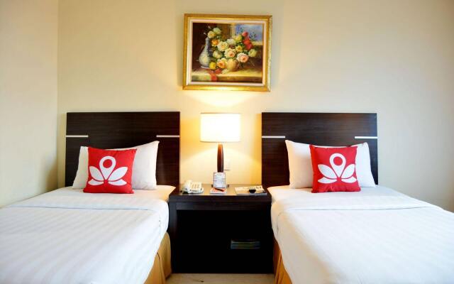ZEN Rooms Bandengan Selatan