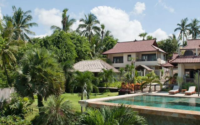 Villa Flow