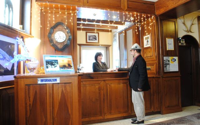 Hotel Savoy Edelweiss