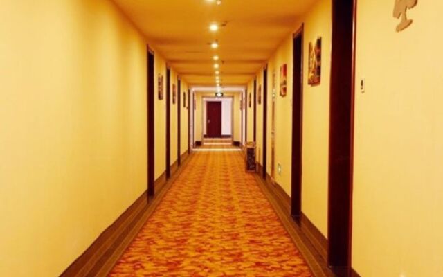 GreenTree Inn HeiBei Tangshan Nanhujindi Business Hotel