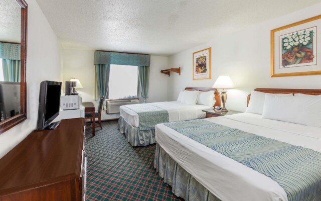 Super 8 Irving DFW Airport/South