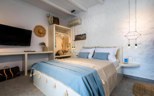 Luxurious stoudio in Mandrakia 1