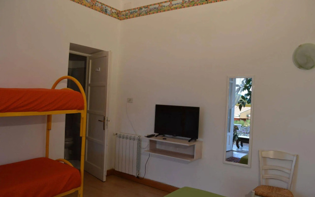 B&B I Faraglioni Di Villa Jole