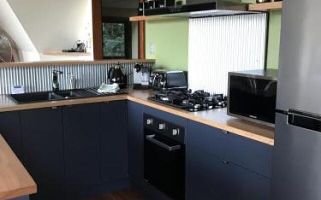 Barrengarry Hideaway