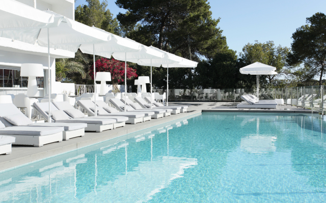 Grupotel Ibiza Beach Resort - Adults Only