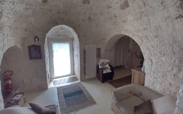 Stunning Trullo With Private Pool, Apulia, Italy
