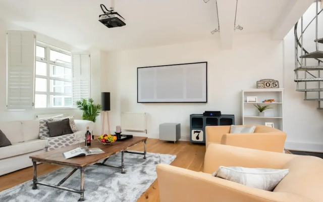 Luxury 3Bed Penthouse in Shoreditch