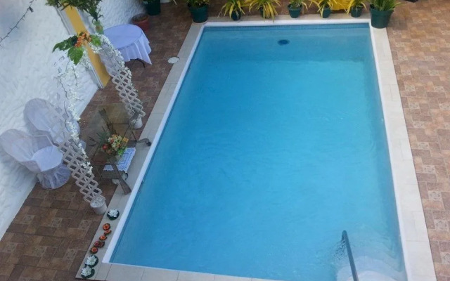 La Mamre Guest House