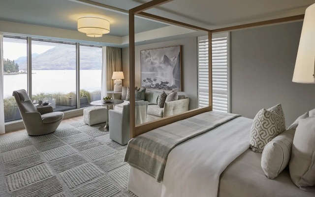 ROKI Collection Queenstown – Guest Rooms – Queenstown