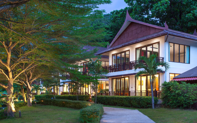 P. P. Erawan Palms Resort