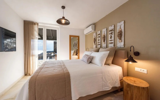 Vathi Bleu Private Villas