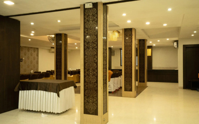 Hotel Samrat