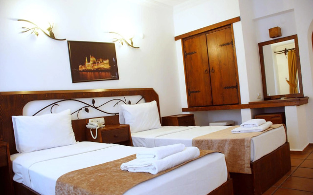 Flora Hotel Bodrum
