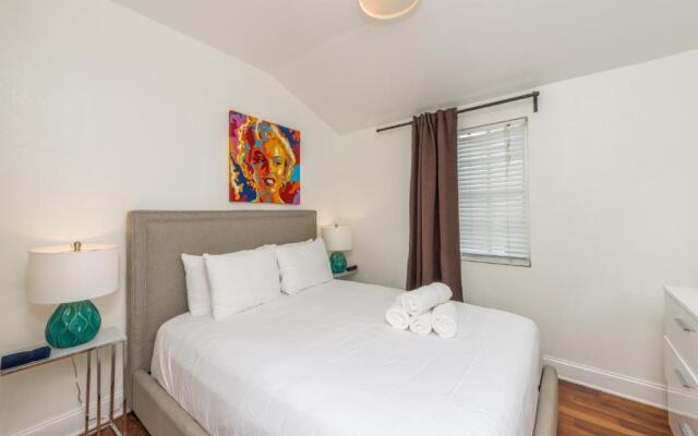 Hispaniola Apartments Part of the Oasis Casita Collection