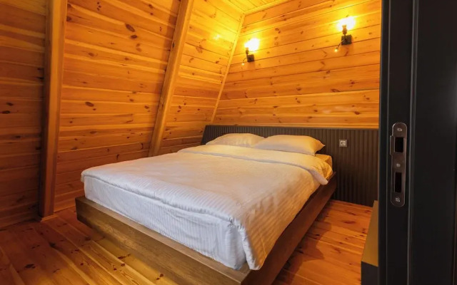 Ti̇mi̇ra Dağ Evleri̇