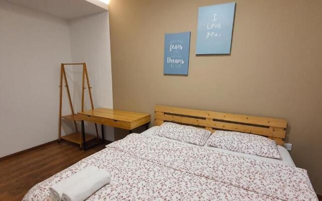 Lovely Vivacity Jazz suite 2 Cozy Condo 2 Card LV7