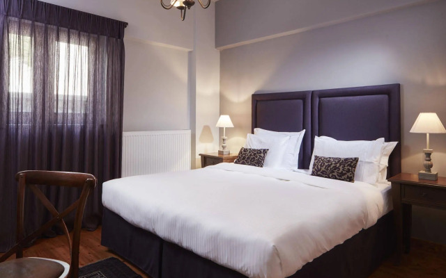 Nefeles Mainalon Luxury Residences & Lounge