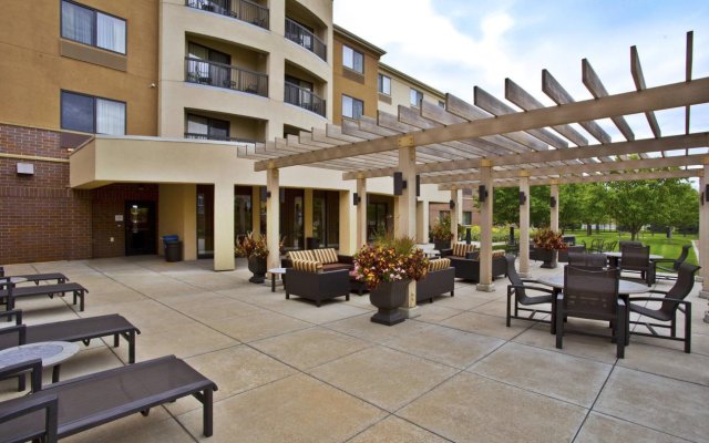 Courtyard by Marriott Madison West Middleton