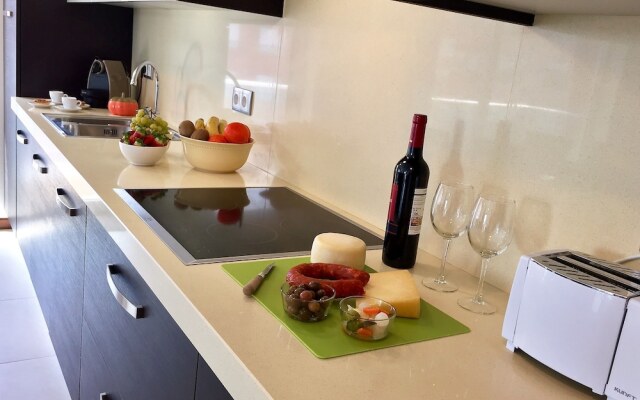 Best Houses 2 - New & Modern Apartment Beach