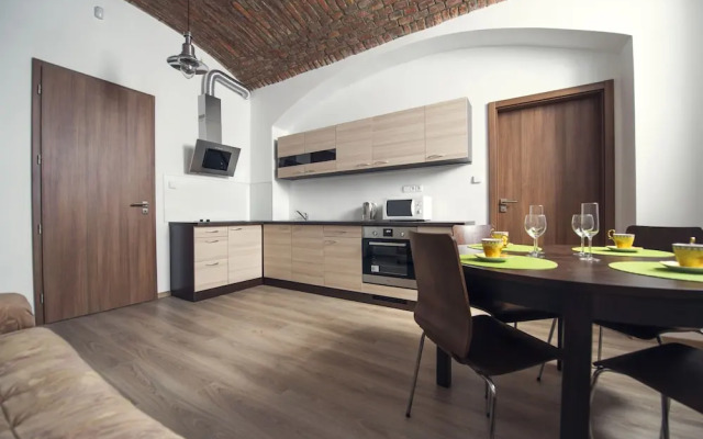 Residence Dobrovskeho 30