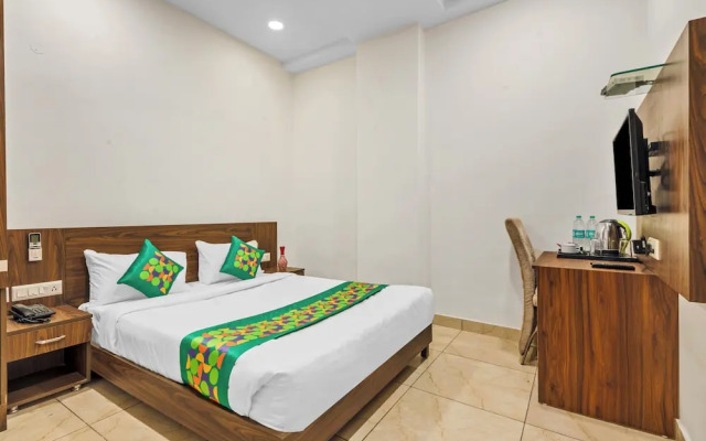 Treebo Elegant Palace