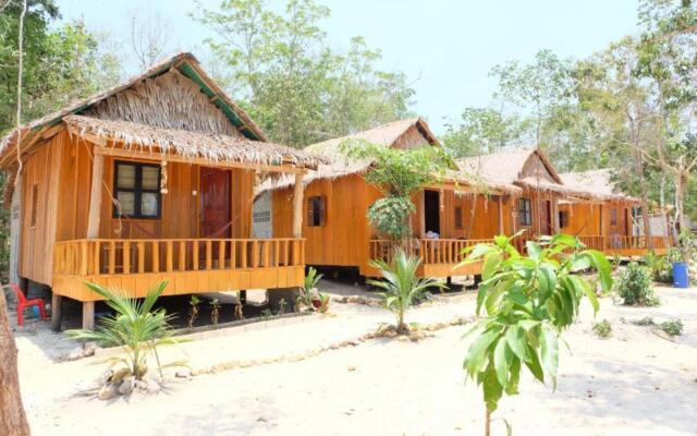 Mangrove Beach Bungalows