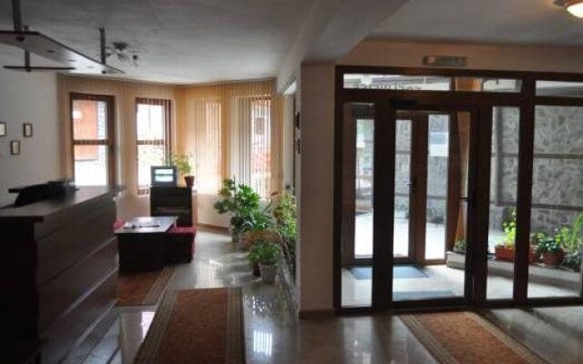 Edelweiss Park Hotel