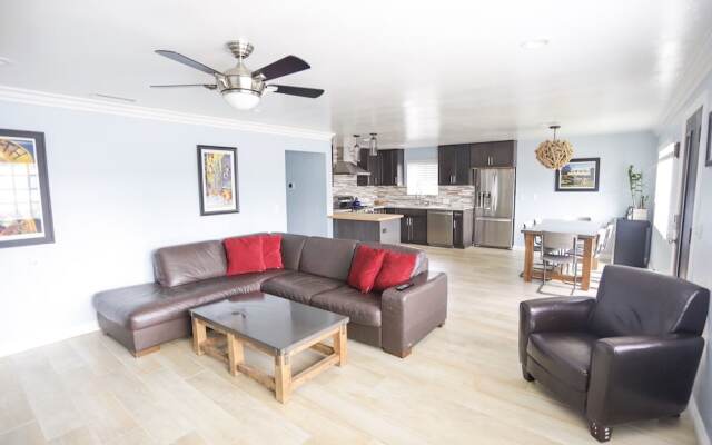 806 Encinitas - 3 Br Home