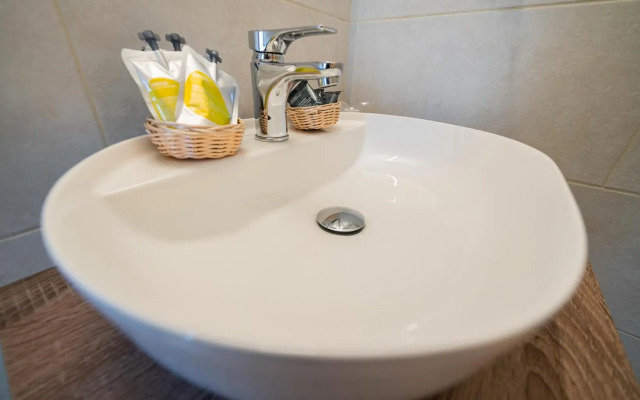 Hotel Cairoli