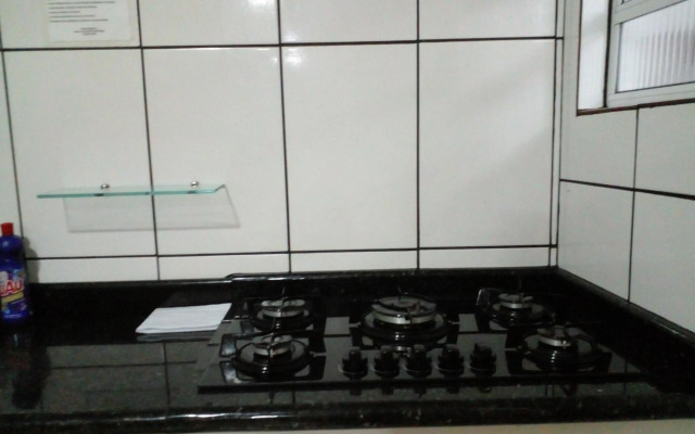 Casa confortável com churrasqueira, wifi e piscina estrutural