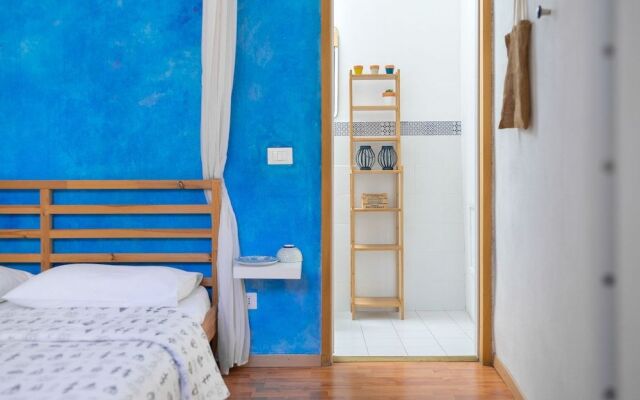 Bed  Book Giusino