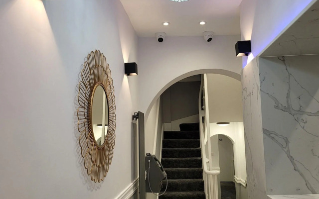 Argyle Square Hotel