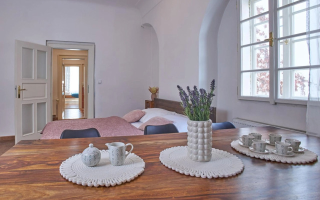 Charles Bridge Apartments