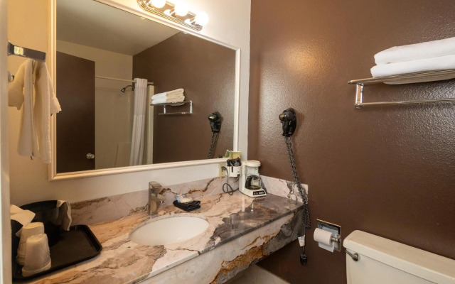 FairBridge Inn & Suites Lewiston